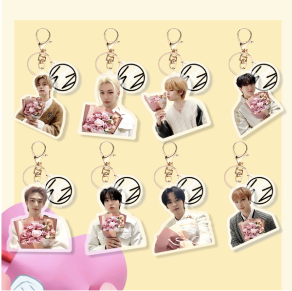 8pcs/set Stray Kids SKZ’S keychain/pendant free shipping