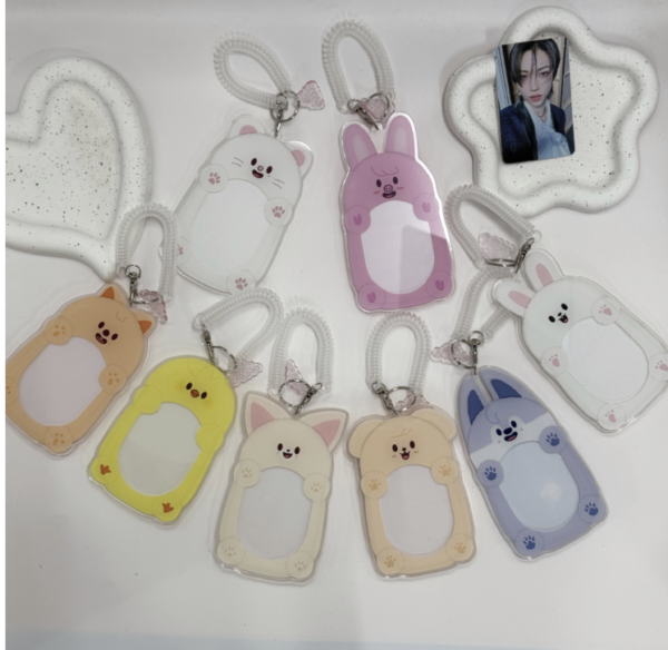 8pcs/set straykids skzoo cartoon frame keychain free shipping